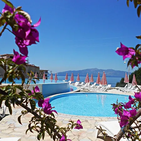 Villa 4 On The Bay *