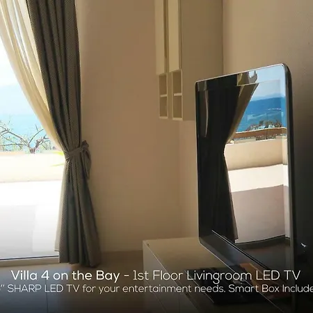4 On The Bay Villa *